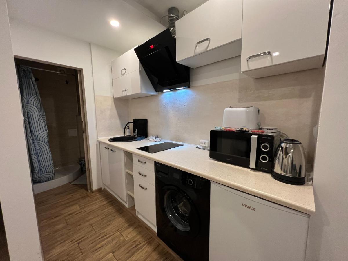 Apartamentsbymatyrafa-iv *