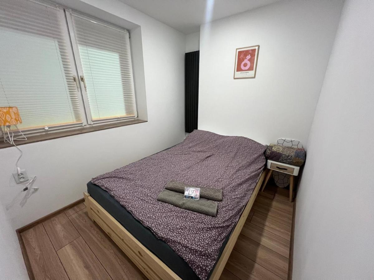 Apartamentsbymatyrafa-iv Apartamento *