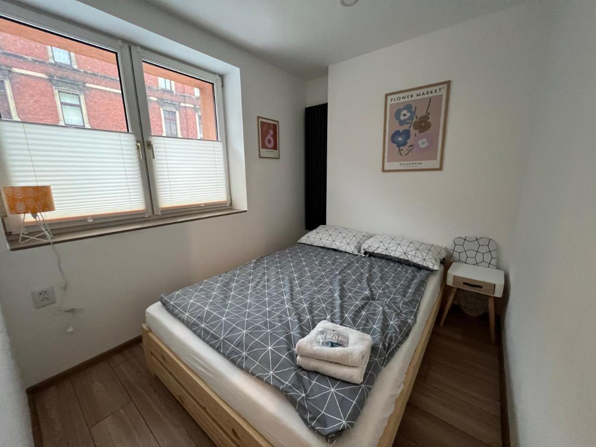 Apartamentsbymatyrafa-iv Apartamento